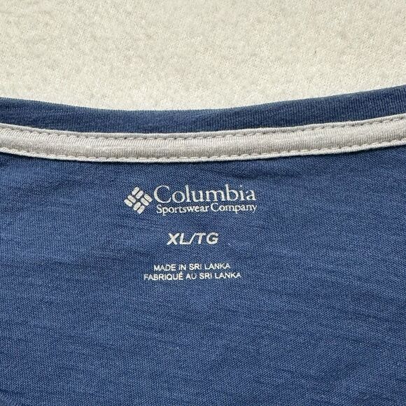 Columbia PFG Women's XL Blue V-Neck Short Sleeve Nautical Graphic T Shirt - Picture 3 of 13